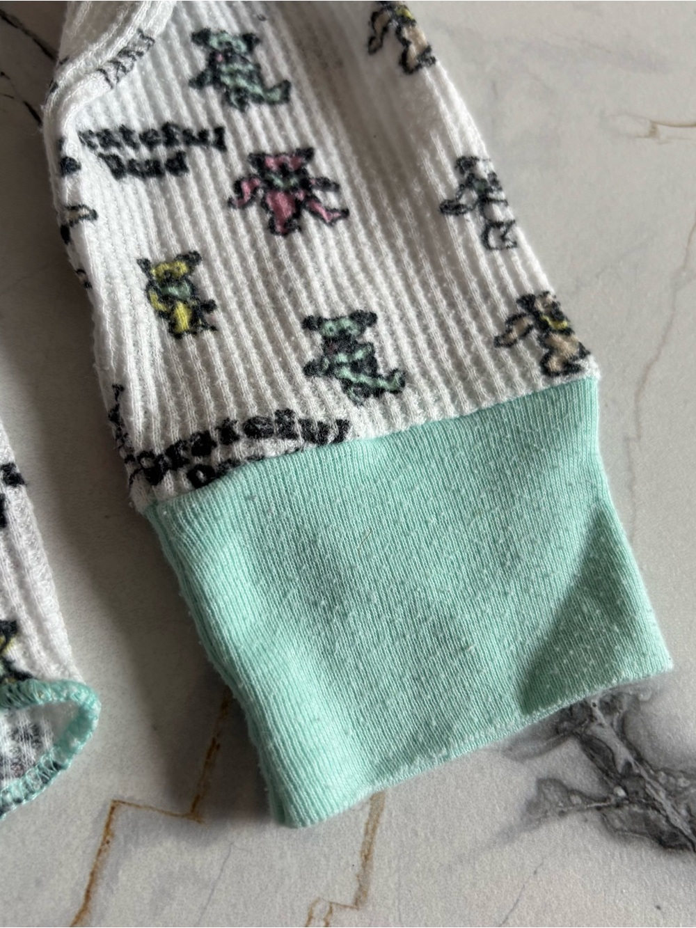 Girls' White Floral Thermal Top with Mint Trim - Picture 5 of 5